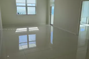 3001 S Ocean Dr, Hollywood, FL 33019 - Photo 7