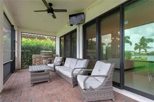 8555 E Baypoint Cir, Parkland, FL 33076 - Photo 37