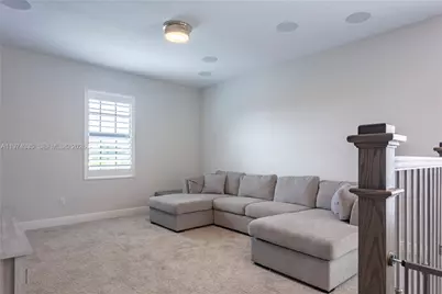 8555 E Baypoint Cir, Parkland, FL 33076 - Photo 17