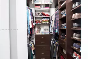 7901 Hispanola Ave, North Bay Village, FL 33141 - Photo 17