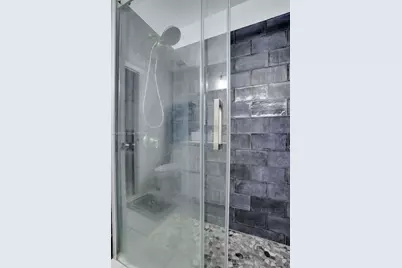 850 Sorrento Dr #1, Weston, FL 33326 - Photo 13