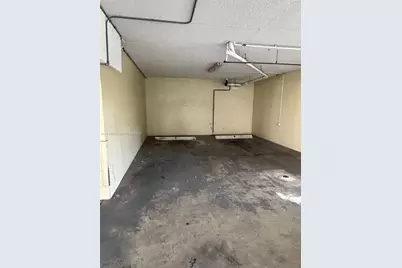 427 Santander Ave #404, Coral Gables, FL 33134 - Photo 9