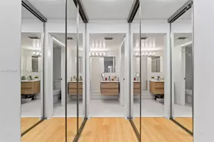 806 SW 119th Way, Davie, FL 33325 - Photo 9