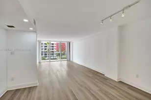 1450 Brickell Bay Dr, Miami, FL 33131 - Photo 5