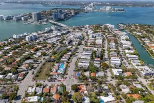 7027 Trouville Esplanade, Miami Beach, FL 33141 - Photo 53