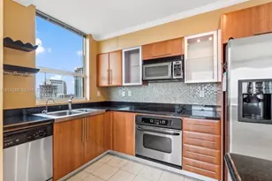 610 W Las Olas Blvd, Fort Lauderdale, FL 33312 - Photo 17