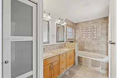 13870 SW 151st Ln, Miami, FL 33186 - Photo 17