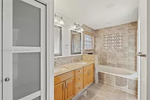 13870 SW 151st Ln, Miami, FL 33186 - Photo 17