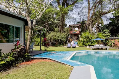 750 NE 120th St, Biscayne Park, FL 33161 - Photo 63