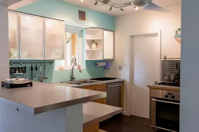 750 NE 120th St, Biscayne Park, FL 33161 - Photo 15