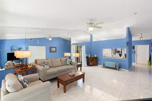 1064 E Lakes Dr, Deerfield Beach, FL 33064 - Photo 13