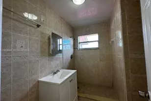 11840 SW 175th Terrace, Miami, FL 33177 - Photo 17