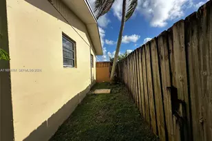 11840 SW 175th Terrace, Miami, FL 33177 - Photo 23