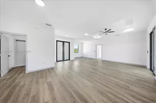 1024 Halby, Lehigh Acres, FL 33974 - Photo 35