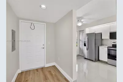 701 SW 142nd Ave #113S, Pembroke Pines, FL 33027 - Photo 3