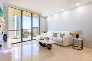 16275 Collins Ave, Sunny Isles Beach, FL 33160 - Photo 3