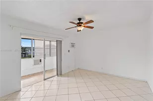 237 Camden J, West Palm Beach, FL 33417 - Photo 29