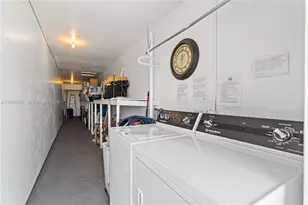 237 Camden J, West Palm Beach, FL 33417 - Photo 21