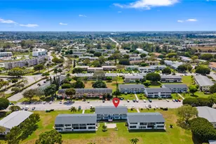 237 Camden J, West Palm Beach, FL 33417 - Photo 17