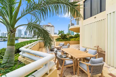 20191 E Country Club Dr #407, Aventura, FL 33180 - Photo 29