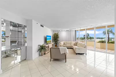 20191 E Country Club Dr #407, Aventura, FL 33180 - Photo 7