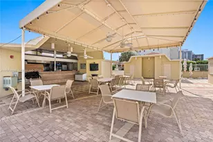 20191 E Country Club Dr, Aventura, FL 33180 - Photo 35