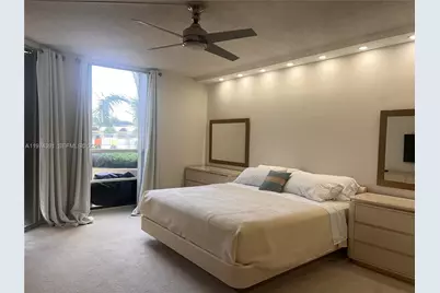 20191 E Country Club Dr #407, Aventura, FL 33180 - Photo 19