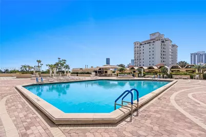 20191 E Country Club Dr #407, Aventura, FL 33180 - Photo 33