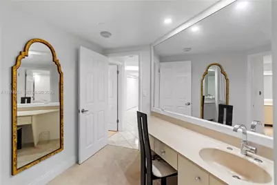 20191 E Country Club Dr #407, Aventura, FL 33180 - Photo 17