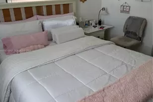 6060 NE 6th Terrace, Oakland Park, FL 33334 - Photo 7