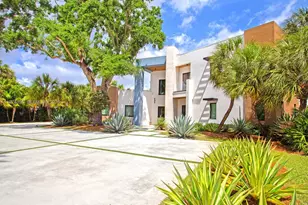 12021 NW 4th St, Plantation, FL 33325 - Photo 3