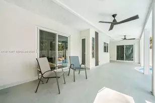 1830 NW 32nd St, Oakland Park, FL 33309 - Photo 23