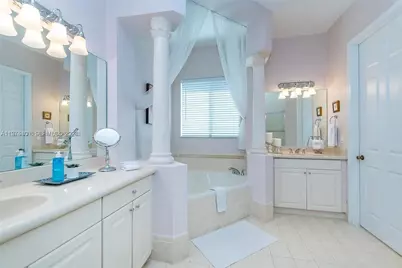 7408 SW 189th Ter, Cutler Bay, FL 33157 - Photo 5