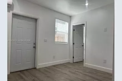 5180 NW 14th Ave #B, Miami, FL 33142 - Photo 7