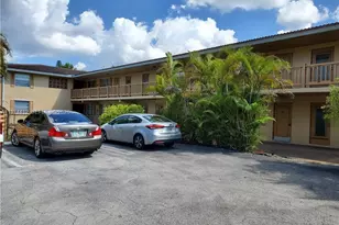 8704 NW 35th St, Coral Springs, FL 33065 - Photo 1