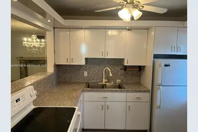 1333 E Hallandale Beach Blvd #115, Hallandale Beach, FL 33009 - Photo 11