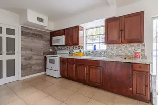 1301 NE 153rd St, North Miami Beach, FL 33162 - Photo 17