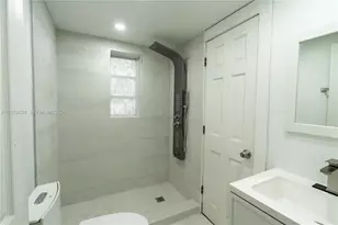 3665 SW 16th St, Miami, FL 33145 - Photo 23