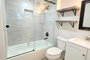 108 Royal Pk Dr, Oakland Park, FL 33309 - Photo 41