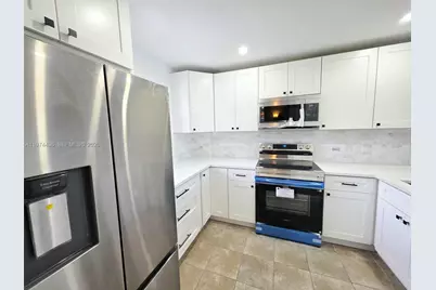 108 Royal Park Dr #2H, Oakland Park, FL 33309 - Photo 3