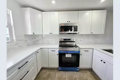 108 Royal Park Dr #2H, Oakland Park, FL 33309 - Photo 5