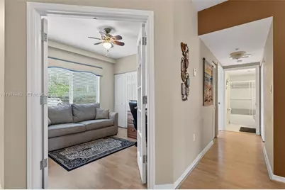 4401 Crystal Lake Dr #101, Deerfield Beach, FL 33064 - Photo 7