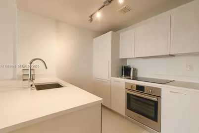 501 NE 31st St #1204, Miami, FL 33137 - Photo 5