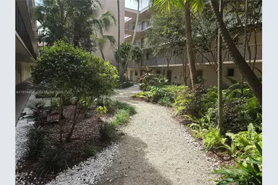 13020 SW 92nd Ave #A106, Miami, FL 33176 - Photo 3