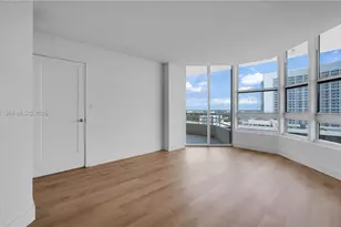 555 NE 34th St, Miami, FL 33137 - Photo 21