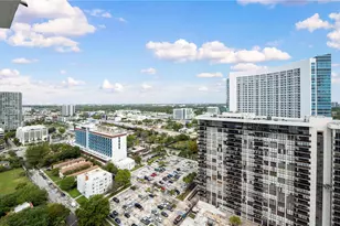 555 NE 34th St, Miami, FL 33137 - Photo 17