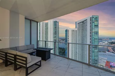 851 NE 1st Ave #4009 + Cabana 15, Miami, FL 33132 - Photo 3