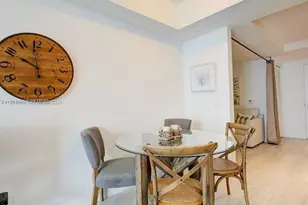 121 NE 34th St, Miami, FL 33137 - Photo 7