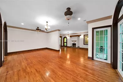 1720 Espanola Dr, Miami, FL 33133 - Photo 23