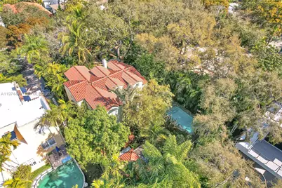 1720 Espanola Dr, Miami, FL 33133 - Photo 11